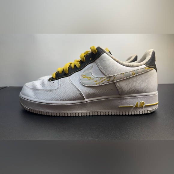 Nike Air Force 1 Size 11.5 Men’s - Picture 2 of 9
